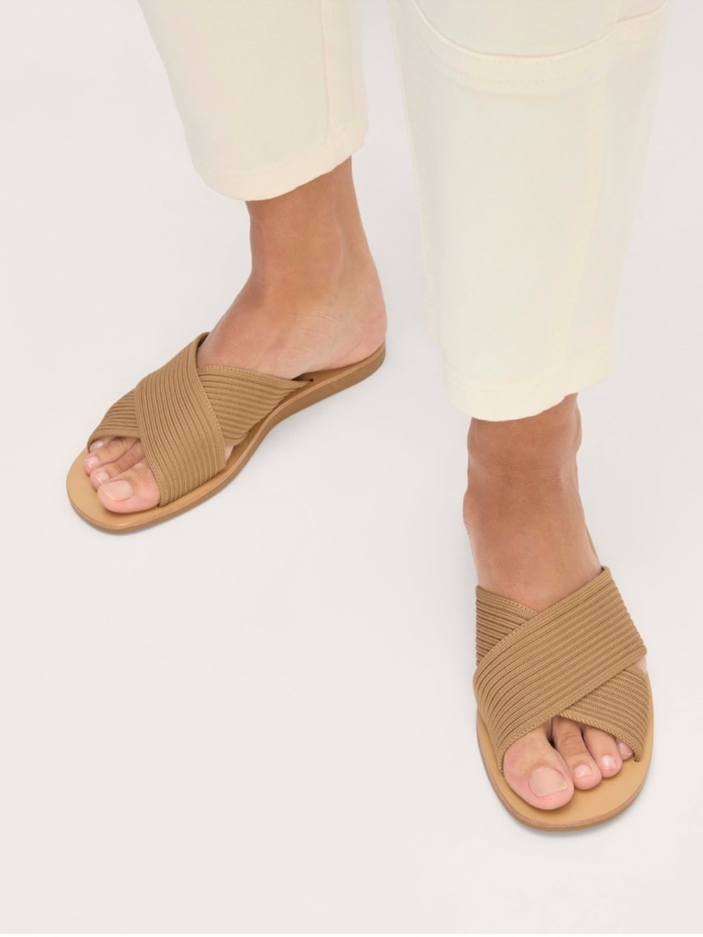 Everlane Shoes 5.5 Day Crossover Sandal Tan
